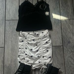 Cute pencil like skirt size M🐼🤍🖤